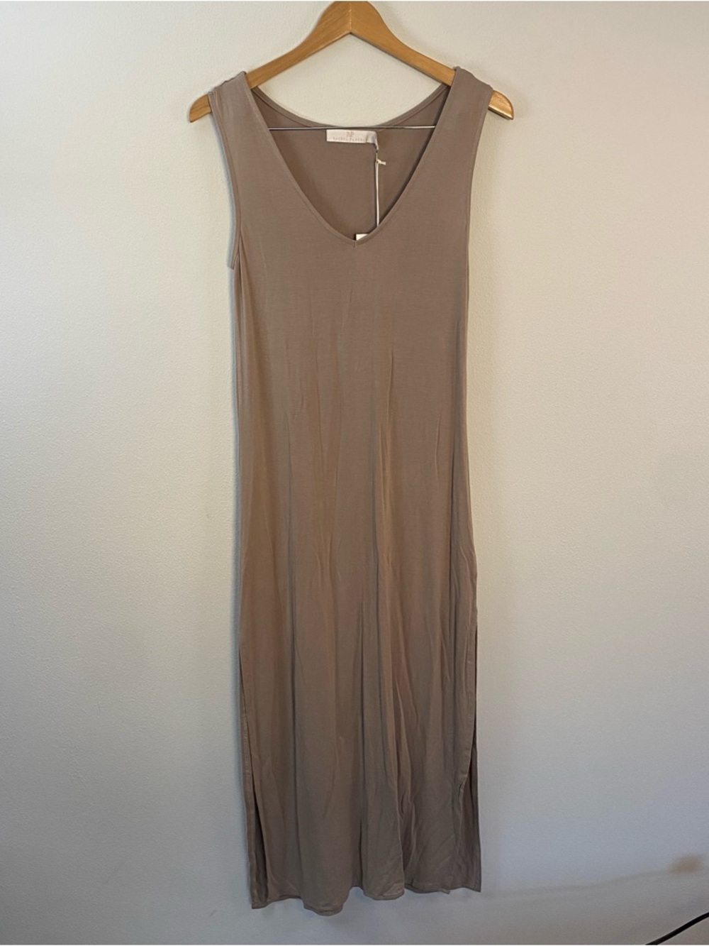 Rachel Parcell NWT V-Neck Shirt Midi Dress Pebble Womens Small Vacation Summer